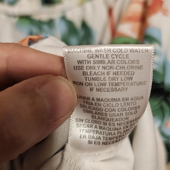 As U Wish Romper White and Pink Tropical Print Size Large  EUC - Picture 10 of 10